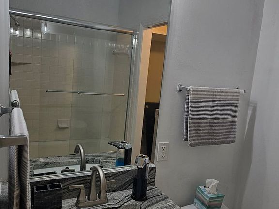5th image of 103 E Magnolia Ave #200