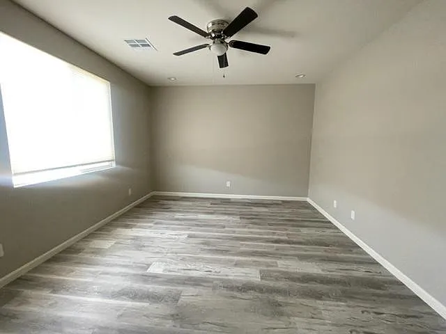 1335 E Pueblo Ave — Photo 9