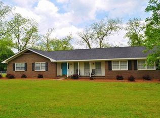 132 Pecan Blvd, Fitzgerald, GA 31750