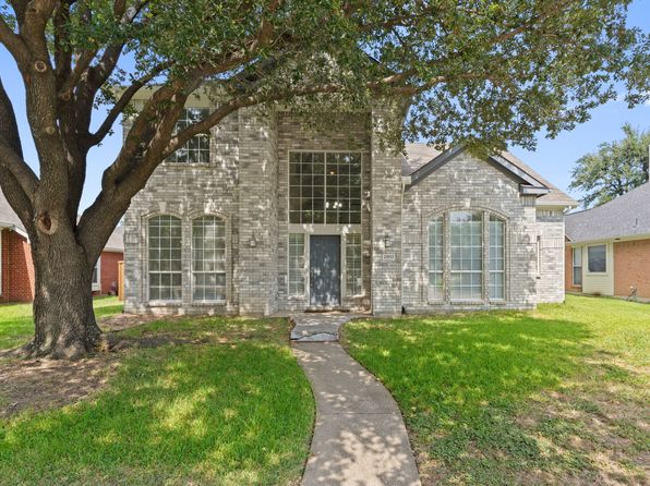 2802 Briarbrook Ln