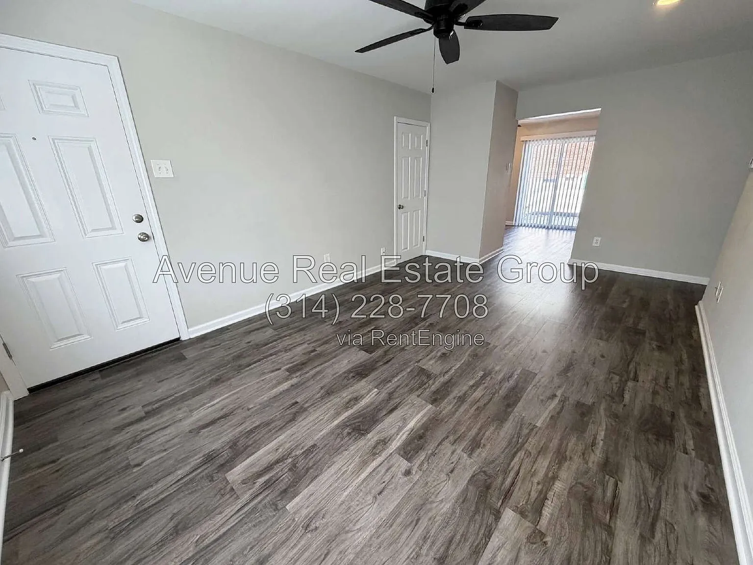 2 bed, 1.0 bath, 950 sqft, $1,195 — Photo 2