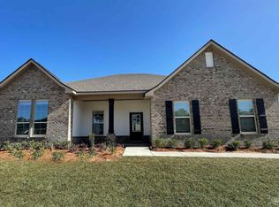 2798 Trestle Way #6-J, Cantonment, FL 32533
