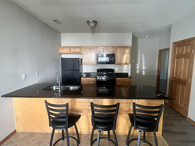 10180-3 Clearwing Ln — Photo 2
