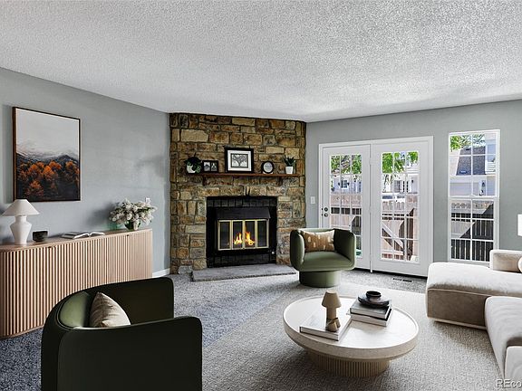 4th image of 19706 Applewood Court