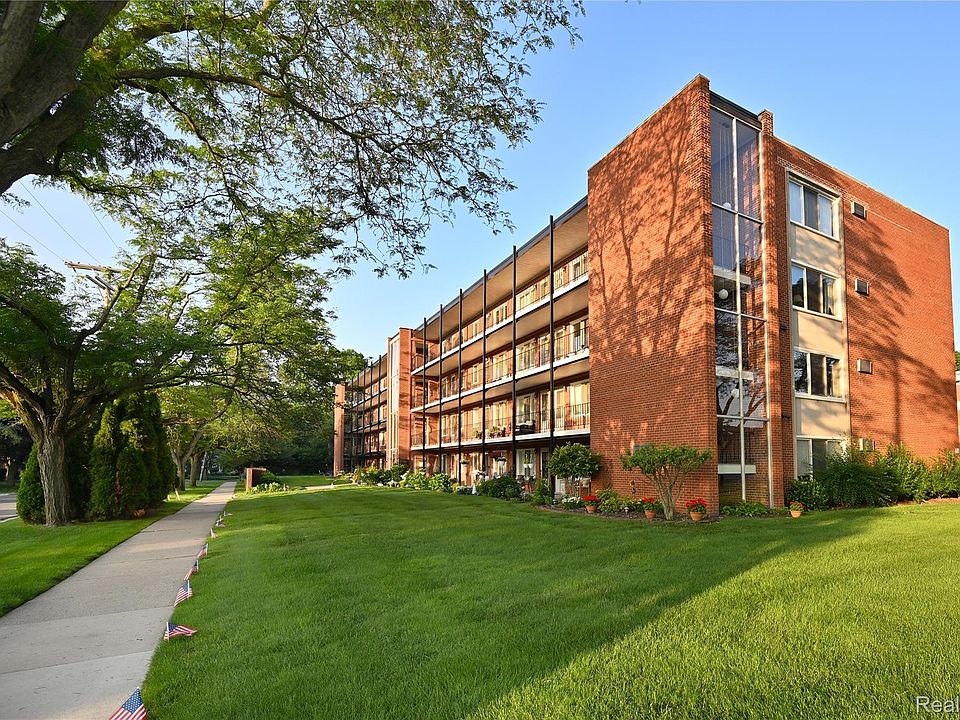1st image of 2820 Woodslee Dr APT 405