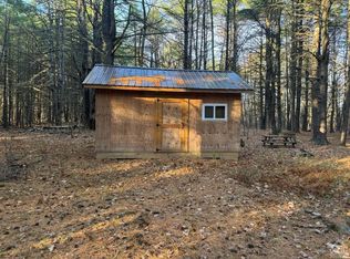 160 Featherbed Ln, Hannacroix, NY 12087