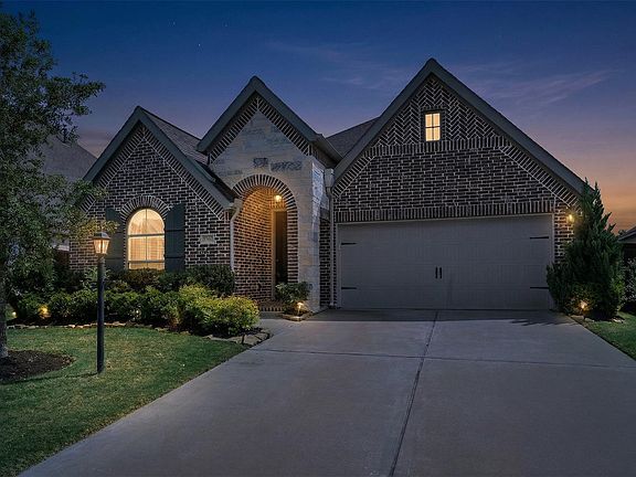 3rd image of 9307 Mont Ellie Ln