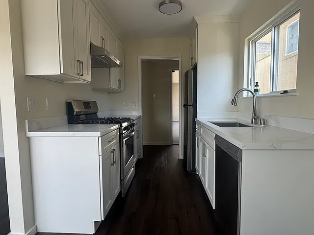 604 Alcatraz Ave #1 — Photo 14