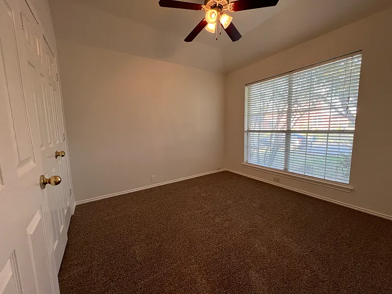 334 Touchdown Dr — Photo 27