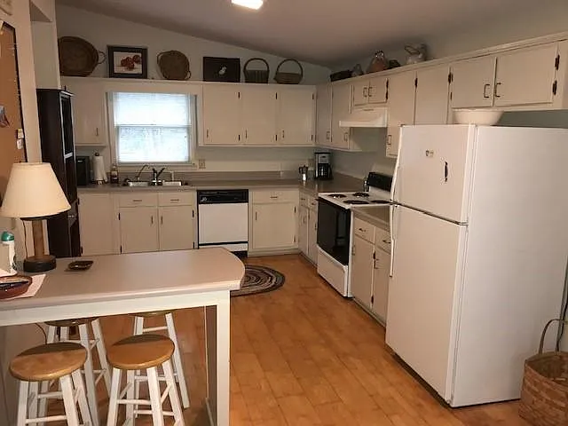 51 Fishpond Rd — Photo 16