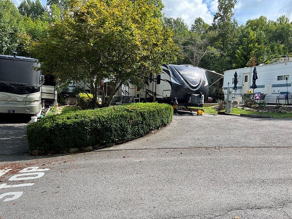 1st image of 4229 E Parkway Lot 74
