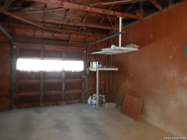 555 N Union Ave — Photo 25