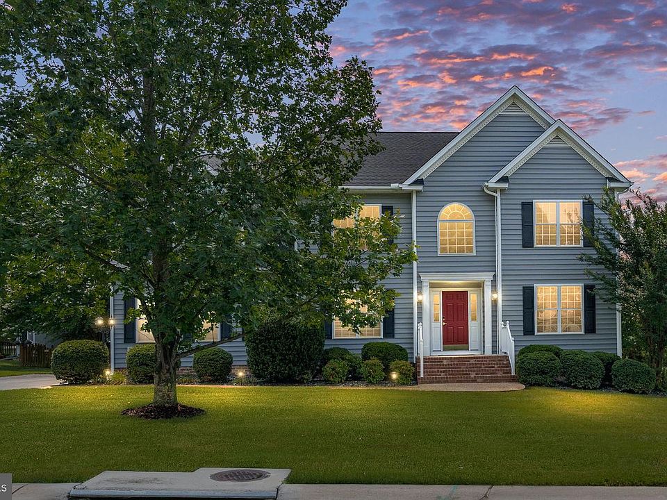 4717 Greenbrooke Dr, Glen Allen, VA 23060 | MLS #VAHN2001248 | Zillow