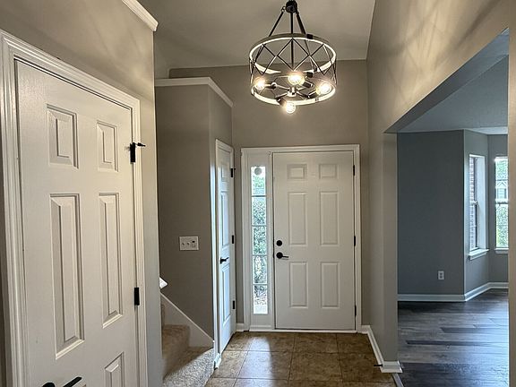 4th image of 3917 Creek Shoals Ln