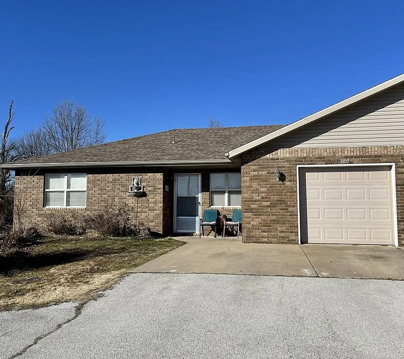 3102 Adele Ct