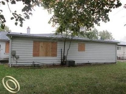 2nd image of 23321 Crossley Ave