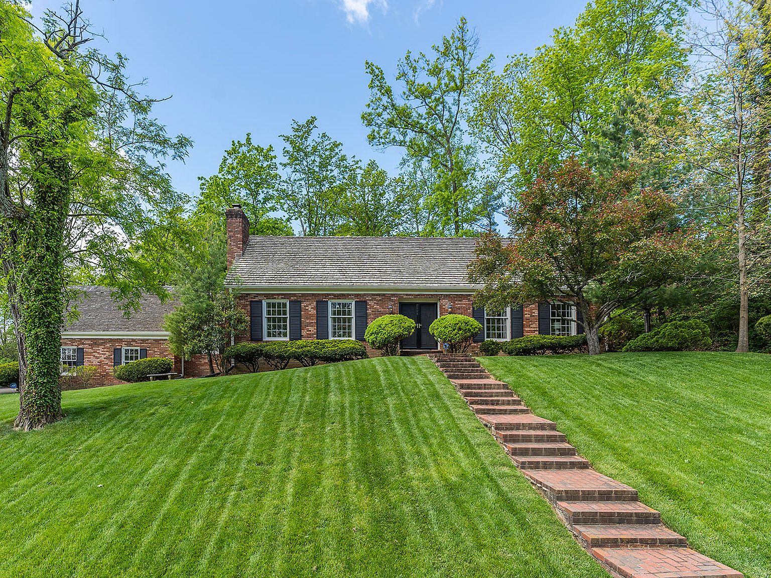 2024 Lakeside Dr, Lexington, KY 40502 Zillow