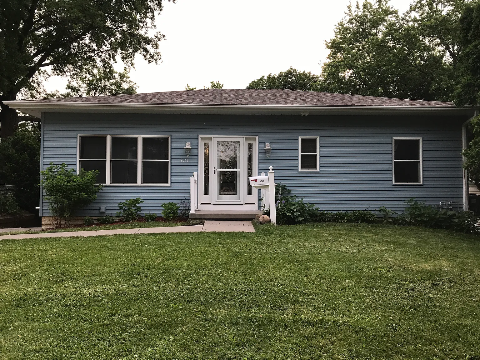 2348 Hillandale Rd photo 1