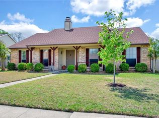 1900 Panola Dr, Mesquite, TX 75150