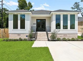 2337 Orleans St, Mandeville, LA 70448