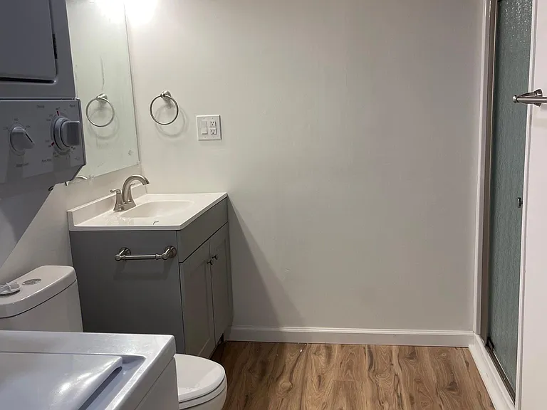 1648 Higgins Rd SE #C — Photo 11