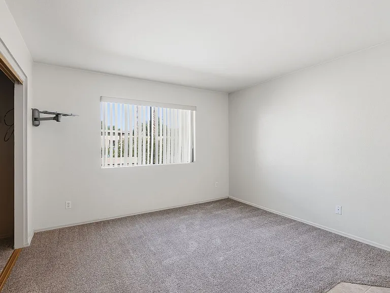 18624 N 93rd Ave — Photo 19