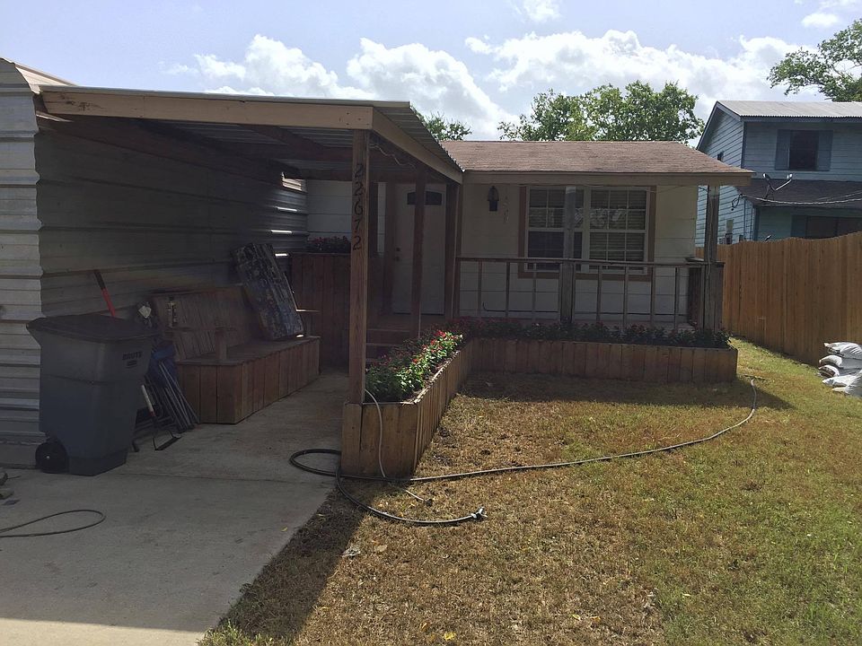 1st image of 22672 Leon St