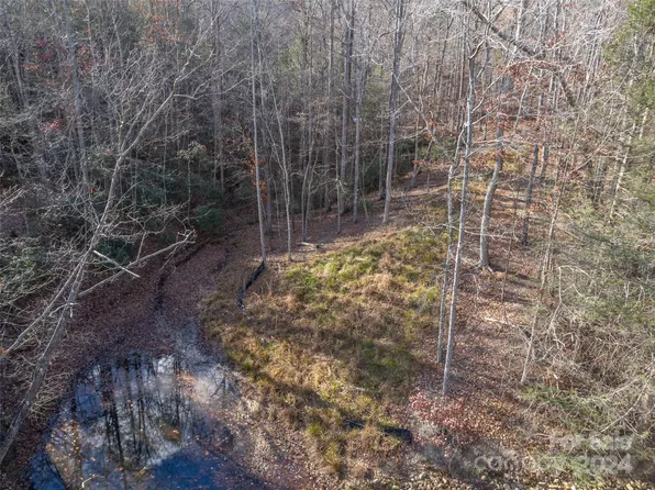 86 Lakewood Dr #86, Lake Lure, NC 28746