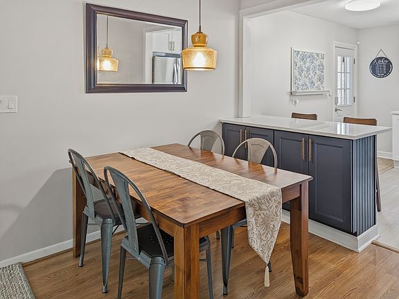 5th image of 1612 W Farwell Ave APT 3C