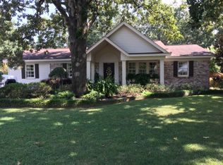 2011 Maple St, Des Arc, AR 72040