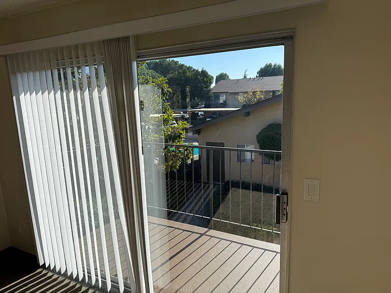 livingroom balcony