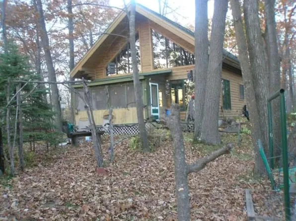 2326 White Tail Dr, Brook Park, MN 55007