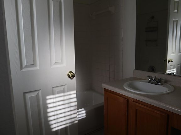 5th image of 15539 Sutton Leighs Ln