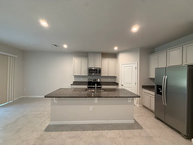 18236 Hunters Meadow Walk — Photo 5