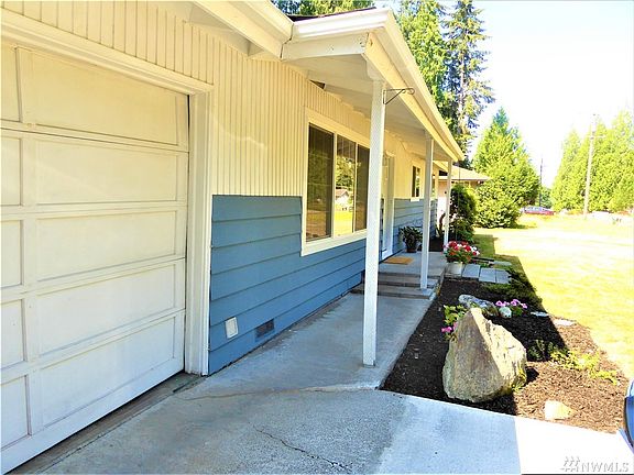 2nd image of 5011 25th Ave SE