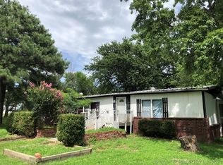 890 Corley Dr, Eufaula, OK 74432