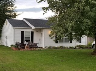 2652 Cecil Dr, Chester, MD