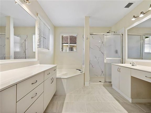 5th image of 630 Vista Meadows Dr