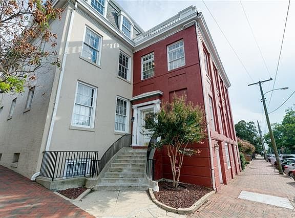 2nd image of 219 N 19th St #U32