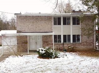 827 9th St, Oakmont, PA 15139