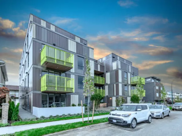 2328 Galt St #203, Vancouver, BC V5N 2Z9