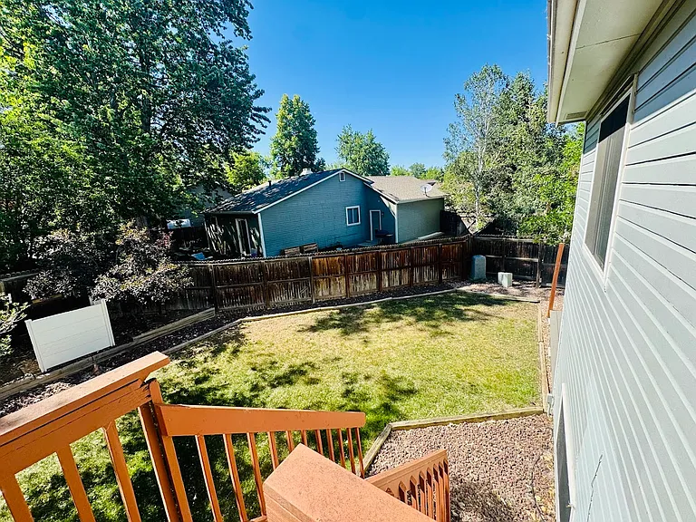 323 S Jefferson Ave — Photo 25