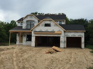 7635 Evergreen Mdw, Rockford, MI 49341