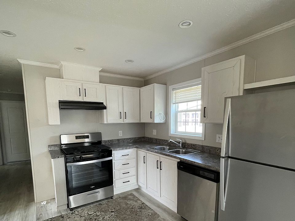 2nd image of 5407 Aloha Ln #399