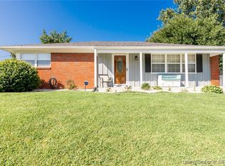 1517 Altawood Dr, Clarksville, IN 47129