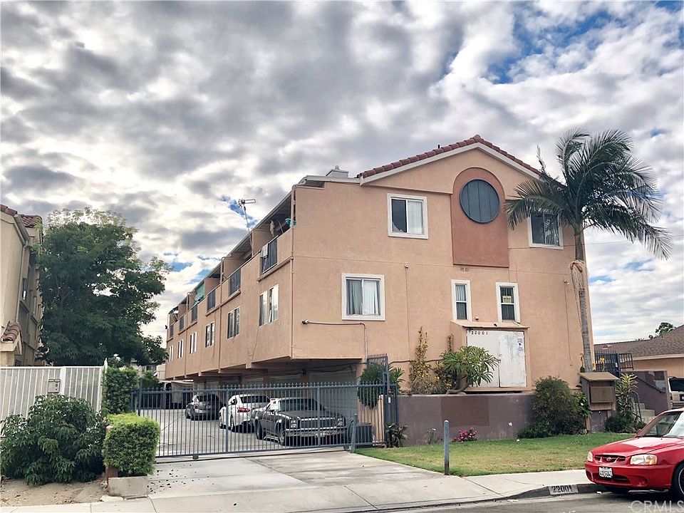 1st image of 22001 Hawaiian Ave