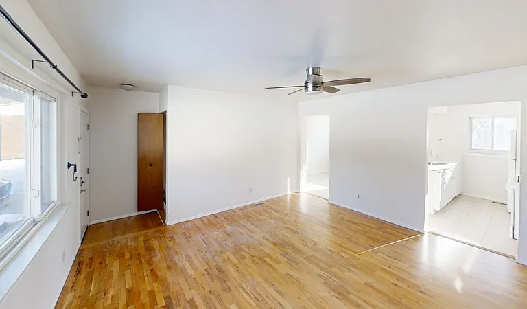 308 Skydale Dr — Photo 6