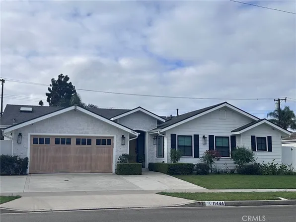 11444 Harrisburg Rd, Los Alamitos, CA 90720