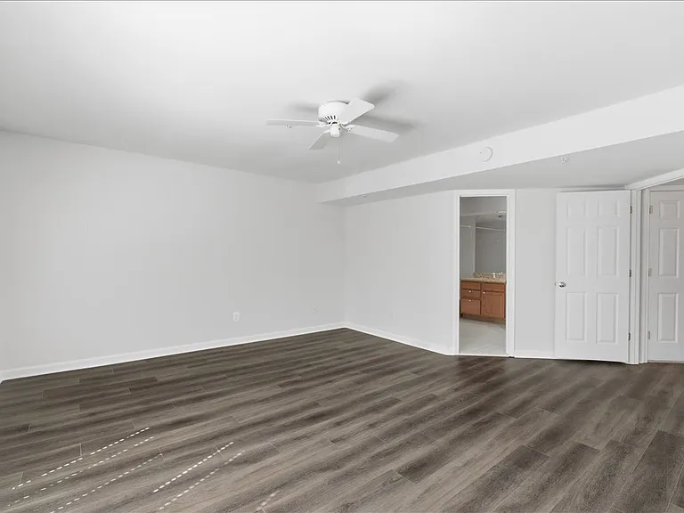 1304 Garden Wall Cir #F — Photo 12
