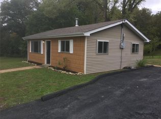 7094 Burgan Grove Rd, House Springs, MO 63051